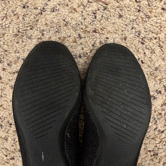 Allbirds Women's Black Flats - Picture 4 of 5